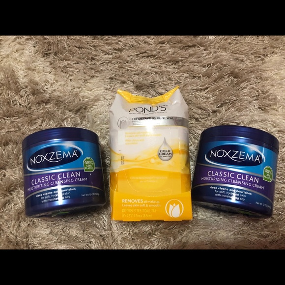 pond's cleansing face wipes 8's